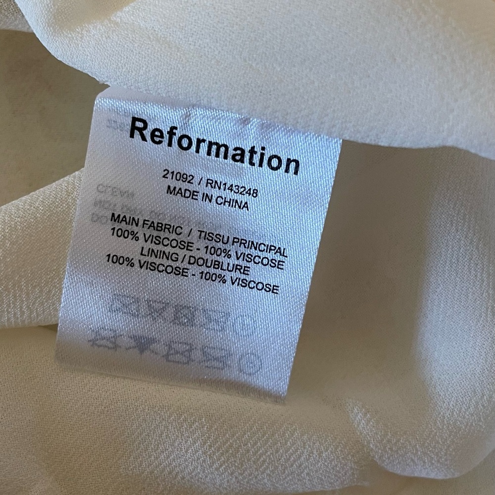 Reformation kourtney dress in RISO - Picture 10 of 11